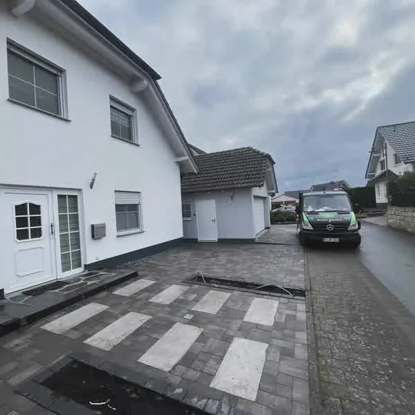 Einfahrt Pflasterarbeiten Region Bonn / Sankt Augustin – GaLaBau Brüder Berisha